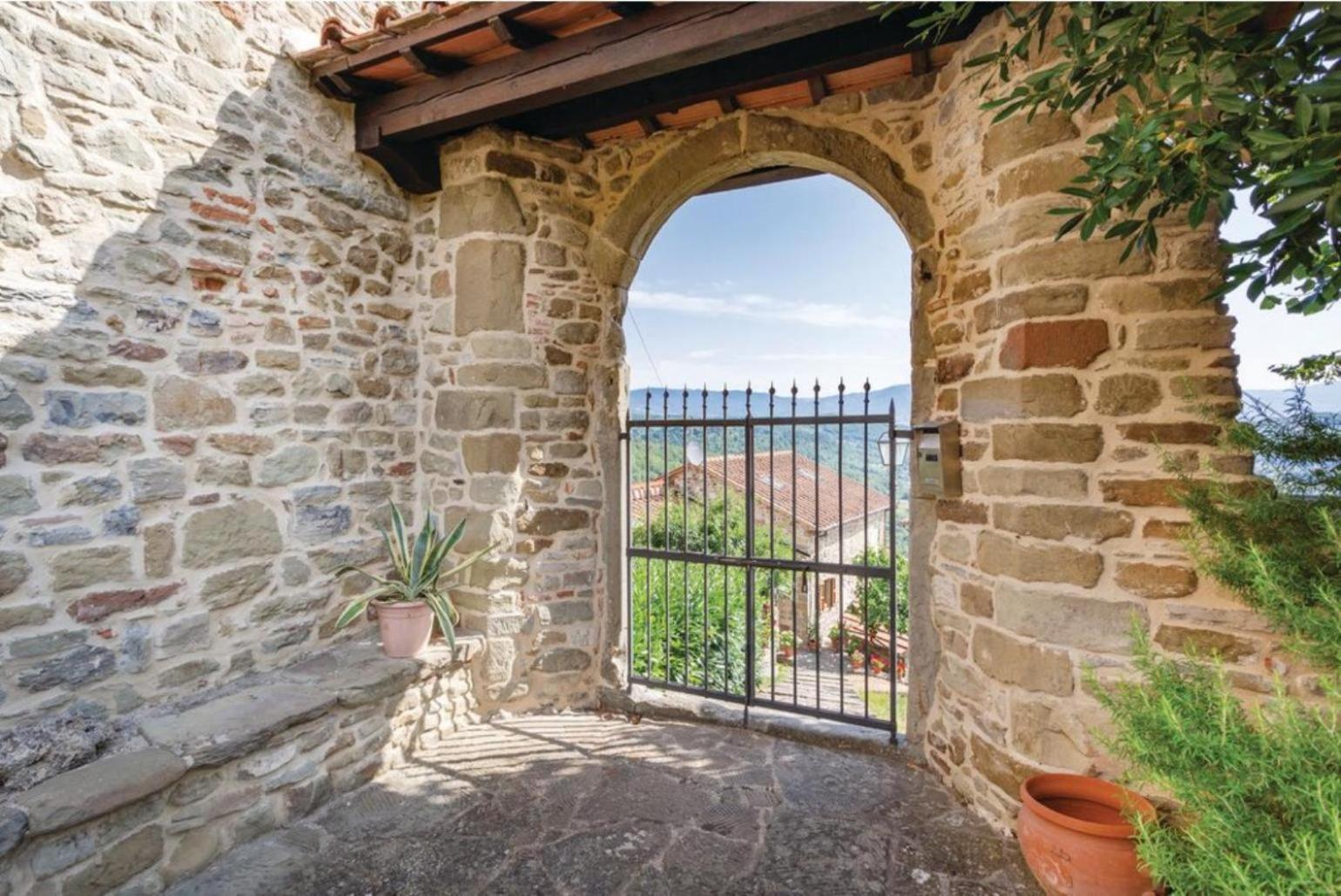 Villa Il Castello Ortignano Raggiolo Екстериор снимка