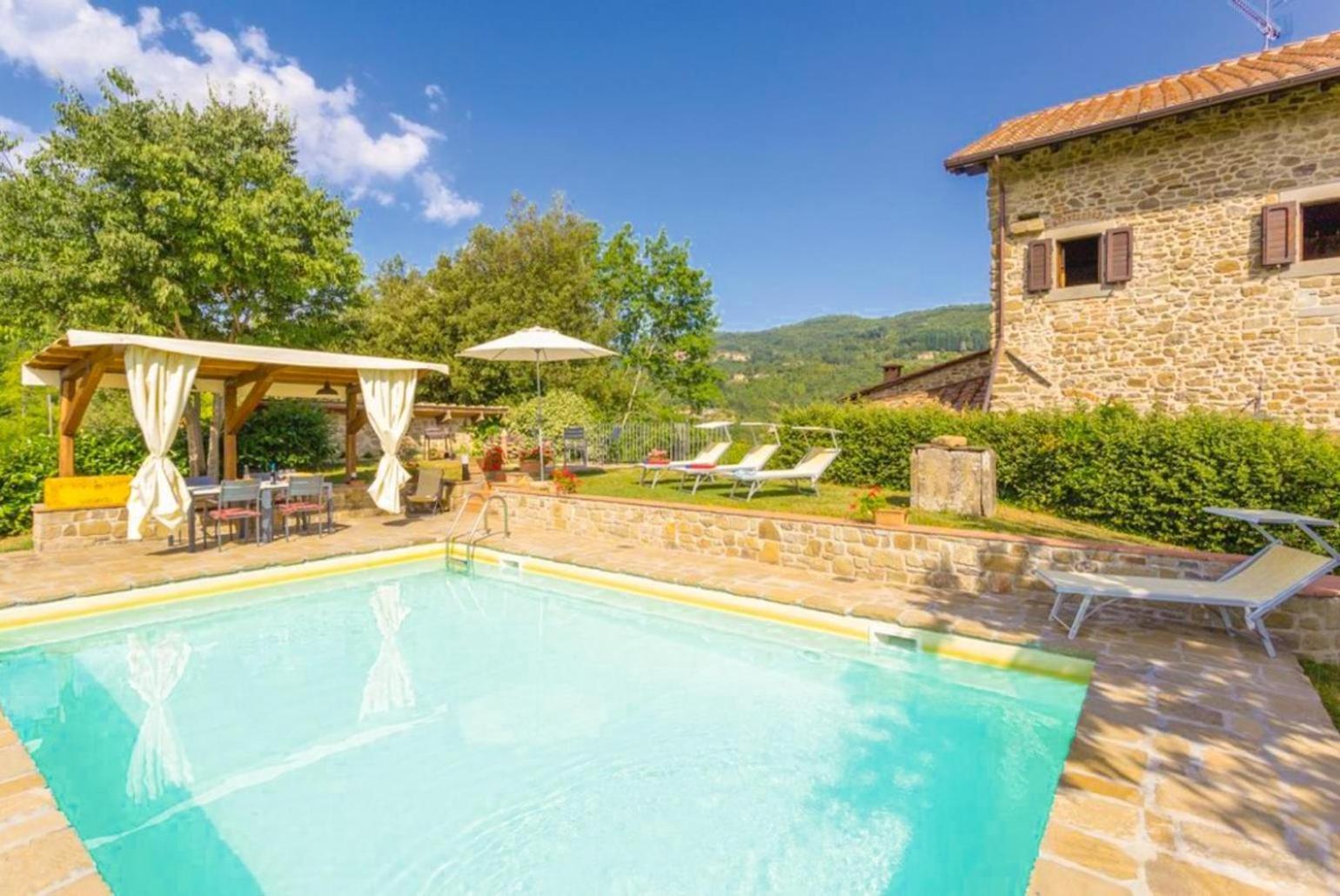 Villa Il Castello Ortignano Raggiolo Екстериор снимка