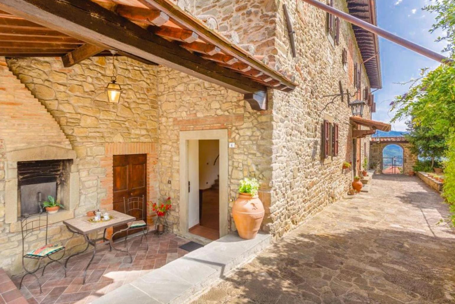 Villa Il Castello Ortignano Raggiolo Екстериор снимка